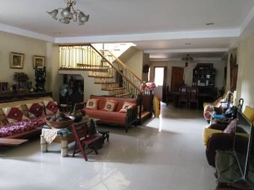 3-storey Townhouse unit and Adjacent Spacious Vacant Lot in Sikatuna Village, Q.C