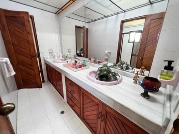 OPORTUNIDAD VENDO HERMOSA Y ESPACIOSA CASA CIUDAD JARDIN