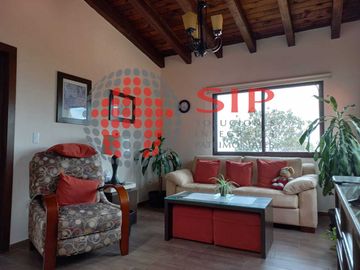 ¡HERMOSA RESIDENCIA DE LUJO DE VENTA EN EL PALOMAR!