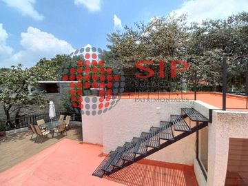 ¡HERMOSA RESIDENCIA DE LUJO DE VENTA EN EL PALOMAR!