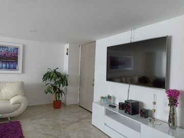 VENTA DE APARTAMENTO DE 108 M2 EN VILLAMARÍA, CALDAS