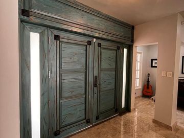 VENTA CASA CON ALBERCA MODERNA RAQUET CLUB