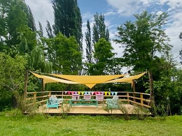 Se vende solida y amplia casa en Sagrada Familia, 5 piezas 2 baños, Curicó