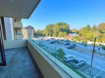 Vendemos hermoso departamento  pasos del lago Villarrica