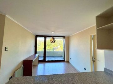 Vendemos hermoso departamento  pasos del lago Villarrica