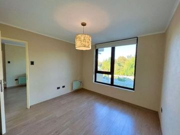 Vendemos hermoso departamento  pasos del lago Villarrica