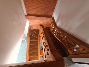 Hermosa Cara en venta, en las Colinas