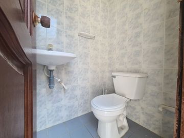 Hermosa Cara en venta, en las Colinas