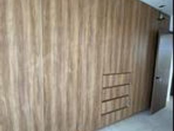 CASA EN VENTA TRES RECAMARAS SALA  TV  CUARTO  SERVICIO EN LA RESERVA JURIQUILLA