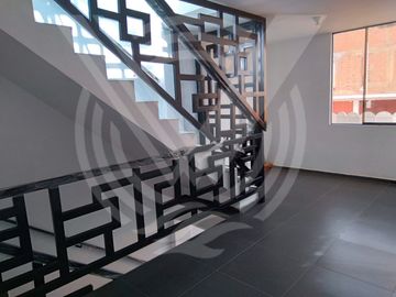 CUARTO PISO: DE ESTRENO Y LINDOS ACABADOS. SE VENDE DEPARTAMENTO EN LOS OLIVOS CON TERRAZA