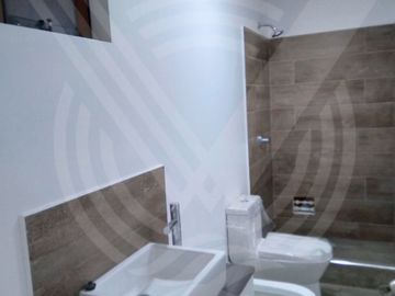 CUARTO PISO: DE ESTRENO Y LINDOS ACABADOS. SE VENDE DEPARTAMENTO EN LOS OLIVOS CON TERRAZA