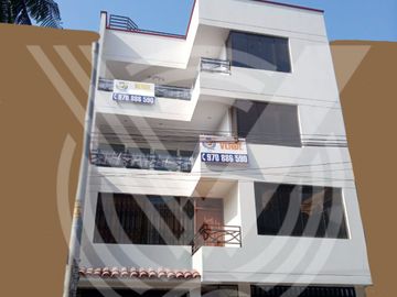 CUARTO PISO: DE ESTRENO Y LINDOS ACABADOS. SE VENDE DEPARTAMENTO EN LOS OLIVOS CON TERRAZA