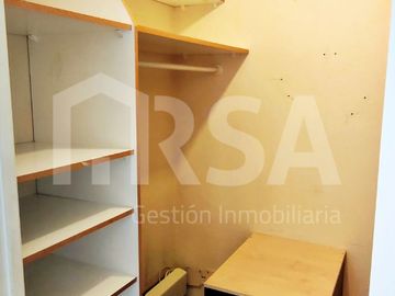 Hermosa casa con gran terreno en Altos del Parque, Peñalolén