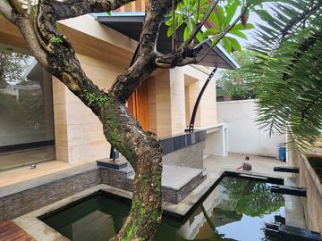 Rumah Mewah Modern Area Pondok Indah Jakarta Selatan