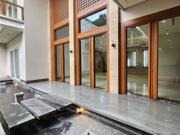 Rumah Mewah Modern Area Pondok Indah Jakarta Selatan