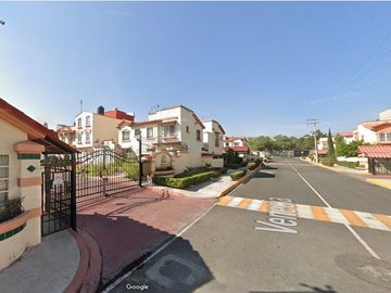 ¡Remate Bancario! Excelente Oportunidad, Bonita casa en condominio.
