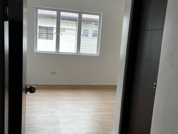 169sqm House and lot For sale 4 Bedrooms in Greenwoods Pasig City (Ready For Occupancy) PH2825