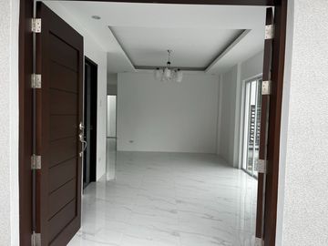 169sqm House and lot For sale 4 Bedrooms in Greenwoods Pasig City (Ready For Occupancy) PH2825