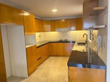 Villa en venta por estrenar en condominio privado, sector Misicata