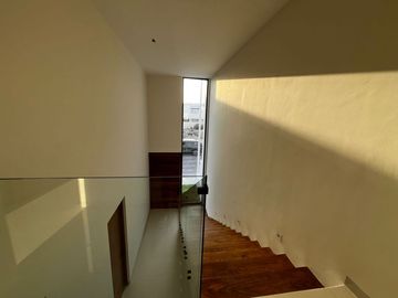 HERMOSA CASA NUEVA ESTILO MINIMALISTA EN VENTA