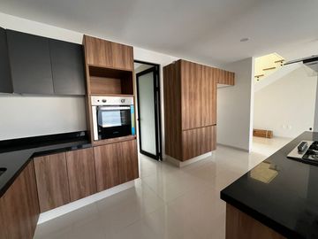 HERMOSA CASA NUEVA ESTILO MINIMALISTA EN VENTA