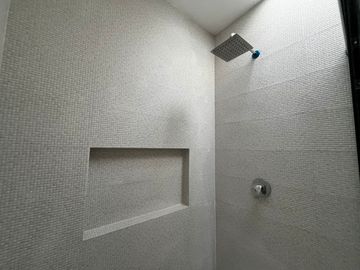 HERMOSA CASA NUEVA ESTILO MINIMALISTA EN VENTA