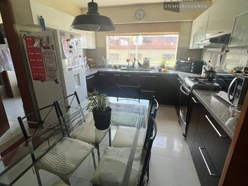 SE VENDE AMPLIO DPTO. EN RESIDENCIAL PRIVADA Y EXCLUSIVA DE YANAHUARA