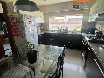 SE VENDE AMPLIO DPTO. EN RESIDENCIAL PRIVADA Y EXCLUSIVA DE YANAHUARA