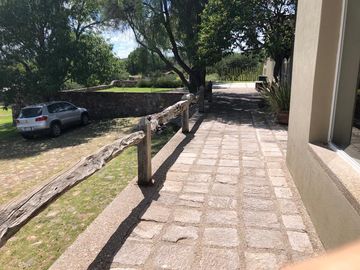 BONITO RANCHO AGRICOLA EN DOL. HGO CON CASA, CABALLERIZAS, POZO, DE OPORTUNIDAD