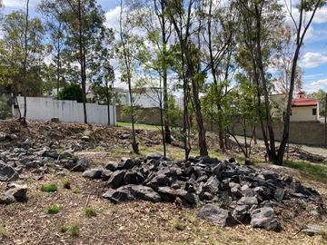 Terreno Residencial de 1,277 m² en Zona de Pedregal de la Calera