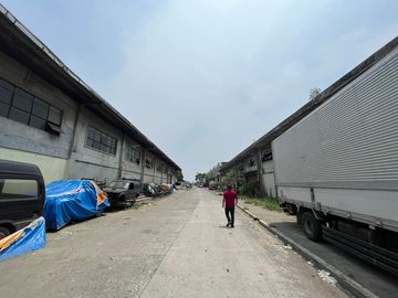 FOR SALE - Warehouse in Brgy. Panghulo, Malabon