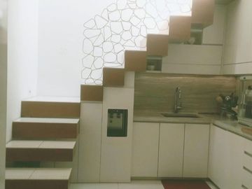 Rumah Minimalis Modern 2 Lantai Siap Huni di Kebayoran Garden