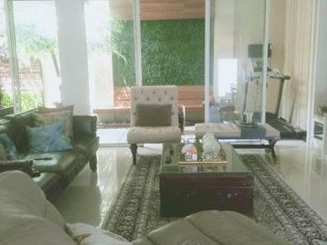 Rumah Minimalis Modern 2 Lantai Siap Huni di Kebayoran Garden