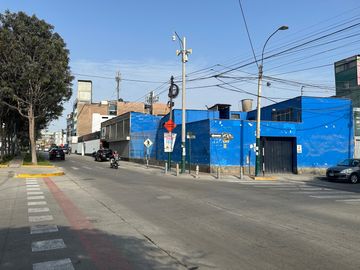 Venta de Local Comercial 175 m2 en Surquillo