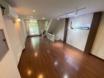 Sale or for Rent Commercial Building  Ekamai
