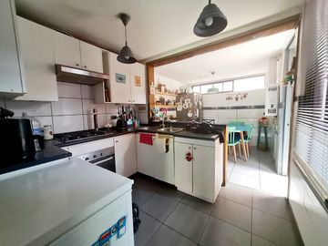 Increible propiedad dentro de condominio