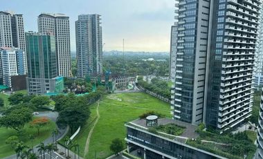 Trion Towers The Fort (RFO) - RLC Residences in Bonifacio Global City.