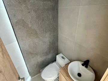 MODERNA VIVIENDA A ESTRENAR DE VENTA, Sector Miraflores, C1314