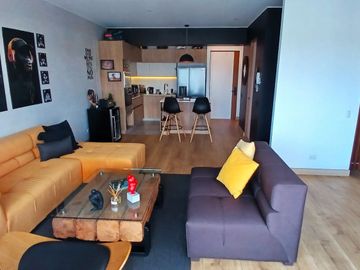 Moderno Departamento de Finos Acabados