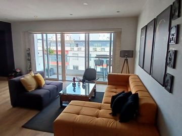 Moderno Departamento de Finos Acabados