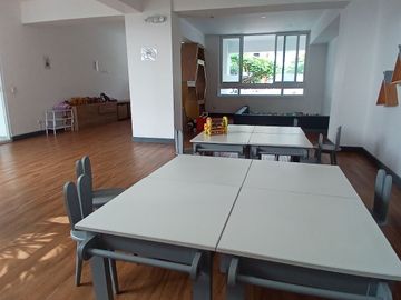 Moderno Departamento de Finos Acabados