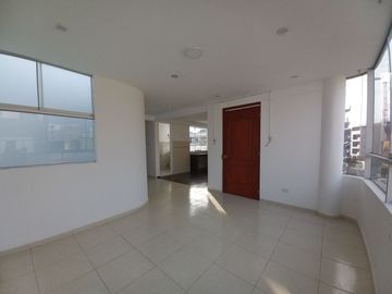 DEPARTAMENTO EN VENTA 3 DORM.  URB. SANTA ROSA SURCO