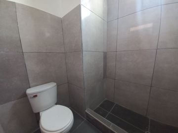 DEPARTAMENTO EN VENTA 3 DORM.  URB. SANTA ROSA SURCO