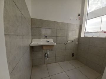 DEPARTAMENTO EN VENTA 3 DORM.  URB. SANTA ROSA SURCO
