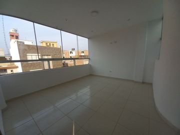 DEPARTAMENTO EN VENTA 3 DORM.  URB. SANTA ROSA SURCO