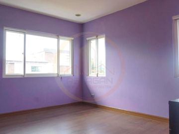 EXQUISITE HOME IN POSH COMMUNITY NEWLY RENNOVATED