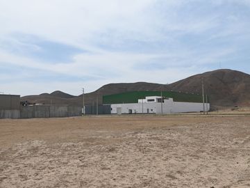 Vendo Terreno Industrial 1000 m² Km 57.5 Pan. Sur Indupark Chilca - Pucusana