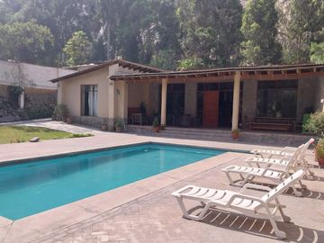 VENTA CASA SANTA EULALIA CON PISCINA