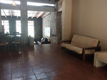 VENTA CASA SANTA EULALIA CON PISCINA