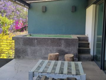CASA EN VENTA CON MAGNIFICA UBICACIÓN.